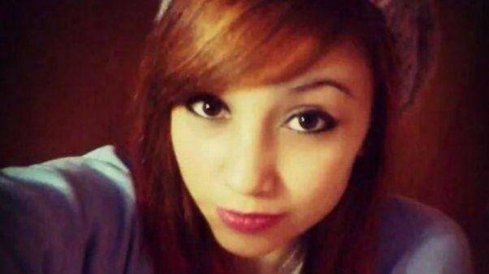 Crimen de Moreno: la adolescente muri degollada y tiene cerca de 50 pualadas