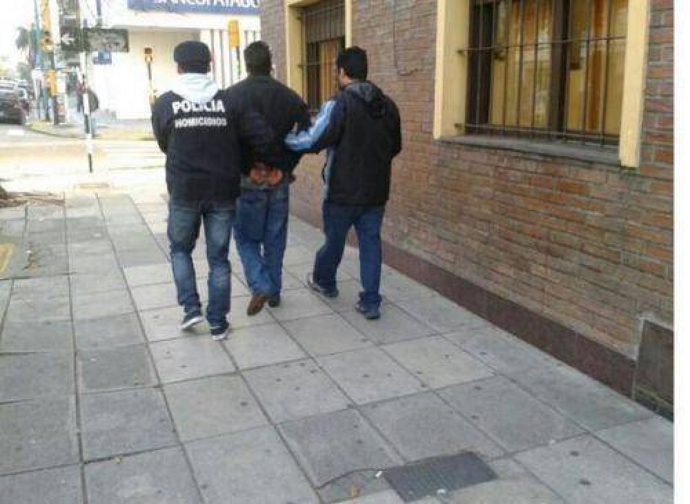 Capturan a pr�fugo por un homicidio ocurrido en 2010 en Arist�bulo del Valle