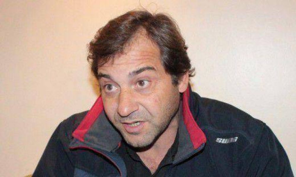 Juan Jure: �No me siento representado por lo que dice y hace el presidente del partido�
