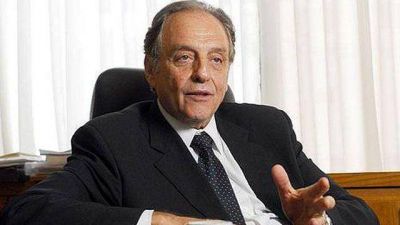 Legislador y banquero kirchnerista dar� una charla en Paran�