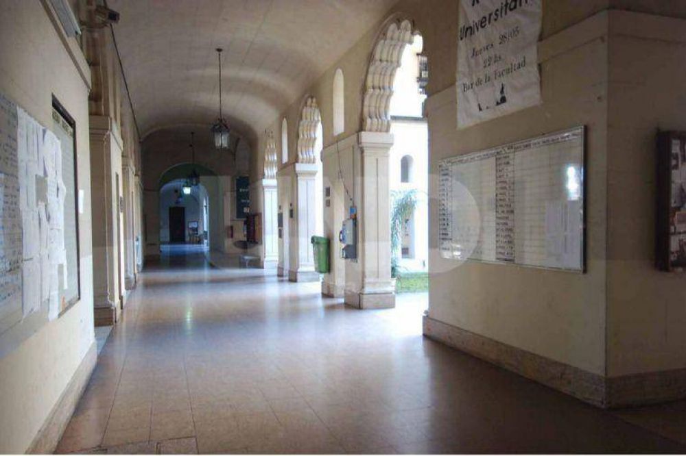Docentes universitarios rechazan la propuesta