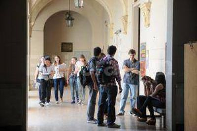 Peligran los ex�menes universitarios de julio