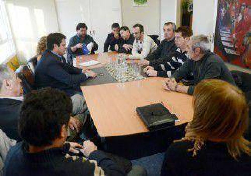 ATEN acept� la suba y termin� un conflicto de 4 meses 