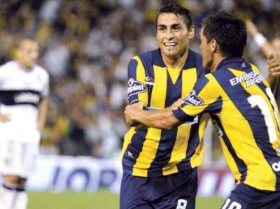 Central: el volante Federico Carrizo est� en el centro de la escena