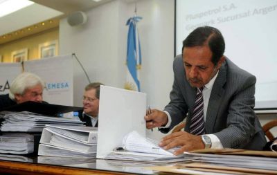 P�rez desaf�a a YPF y avanza con la licitaci�n de las �reas petroleras