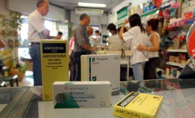 Anulan la suba de remedios y congelan precios por 2 meses