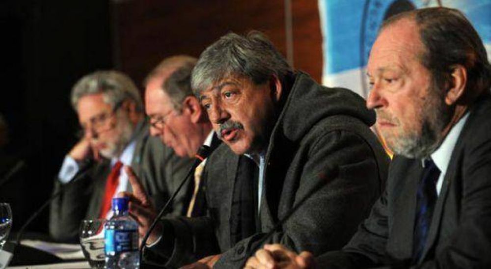 El sciolismo delinea ejes de plataforma electoral en reuni�n con la Mesa de Enlace