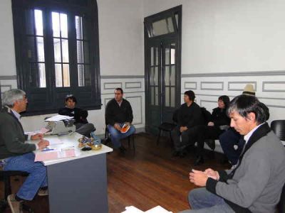M�s trabajadores se sumaron ayer a la retenci�n de tareas