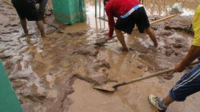 �Santa Rosa est� abandonada por el Gobierno de la provincia�