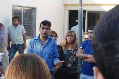 Jos� Niz: �La postura del bloque del PJ nos parece incoherente�