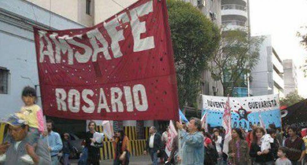 Descontar�n el d�a a los docentes que adhieran al paro