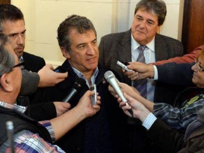 Rubeo elogi� a Urribarri tras recibirlo en la Legislatura santafesina
