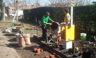 Vecinos colocan barreras para frenar ola de robos y asaltos