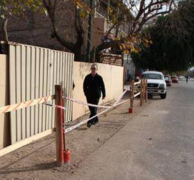Sali� a comprar pan y le dieron 3 cuchillazos