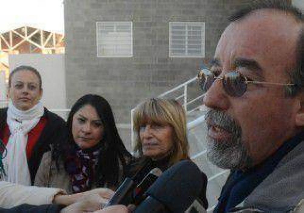 Pretenden dar m�s dinero a las vecinales para obras 
