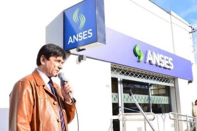 ROQUE P�REZ CELEBR� 101 A�OS DE AUTONOM�A MUNICIPAL