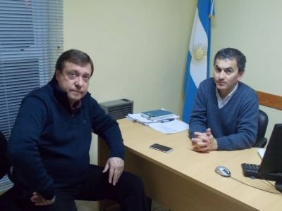 Weretilneck entreg� la segunda cuota para la obra de agua en �irihuau