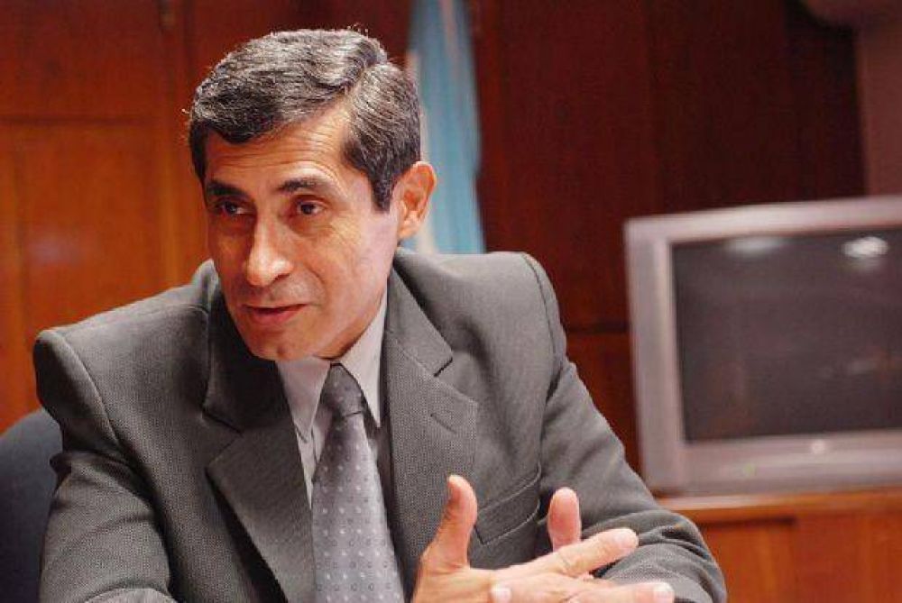 El ministro Aredes tendr que dar explicaciones en Diputados