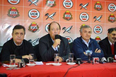 Sanz asegur� que el kirchnerismo dejar� el pa�s con 10 millones de pobres