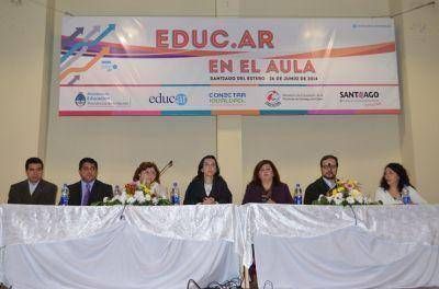 La Ministra Mariela Nassif particip� de las Jornadas del Programa �Educar en el Aula�