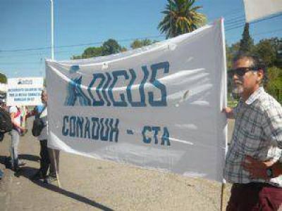 Docentes universitarios de San Juan rechazan la propuesta salarial del gobierno nacional