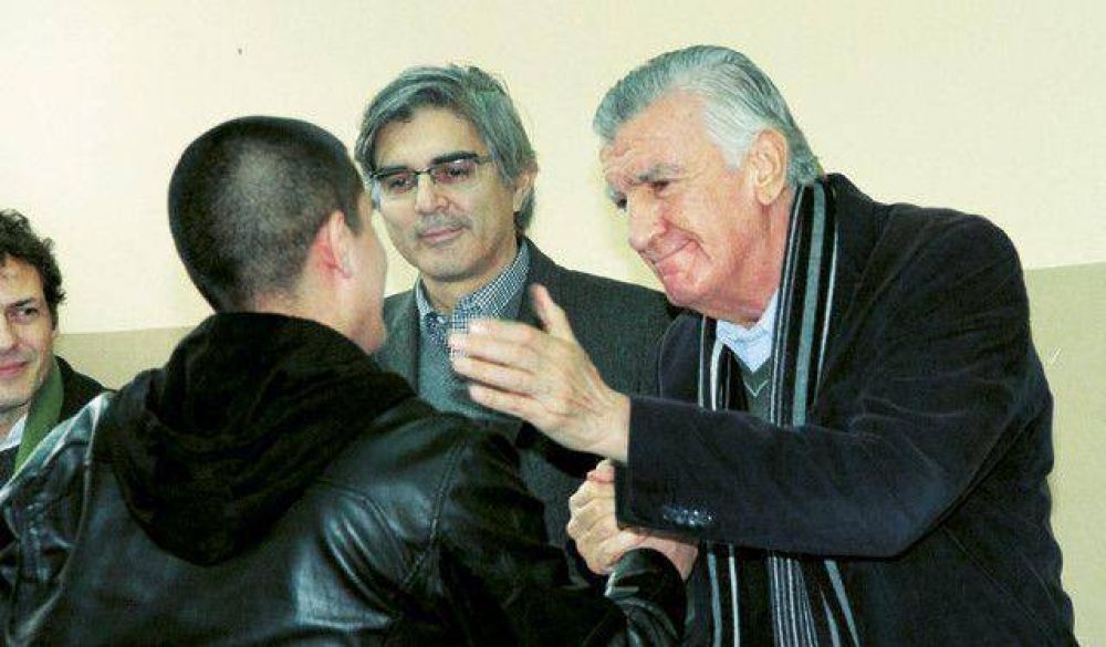 Los municipios tendr�n dispositivos para tratar adicciones