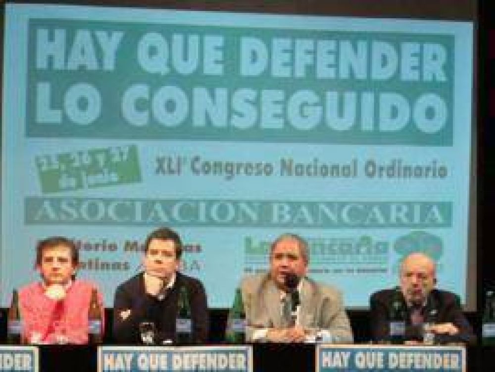 El doctor Facundo Manes dirigir� el Centro de Neurolog�a de La Bancaria