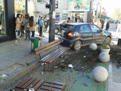 Violento choque en Castelli y G�emes