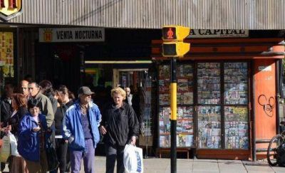 Peatones atraparon a exhibicionista que manose� a una joven en el centro