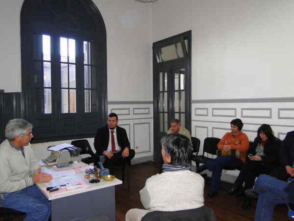 El Ejecutivo no se present� ayer a la audiencia y sigue la retenci�n de tarea