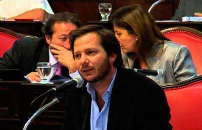 �Tenemos la obligaci�n de apoyar sin fisuras al Gobierno nacional en la defensa de la soberan�a pol�tica y la autonom�a econ�mica�