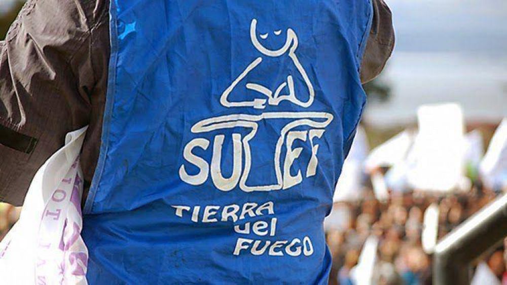 SUTEF pide 21 % de aumento salarial 