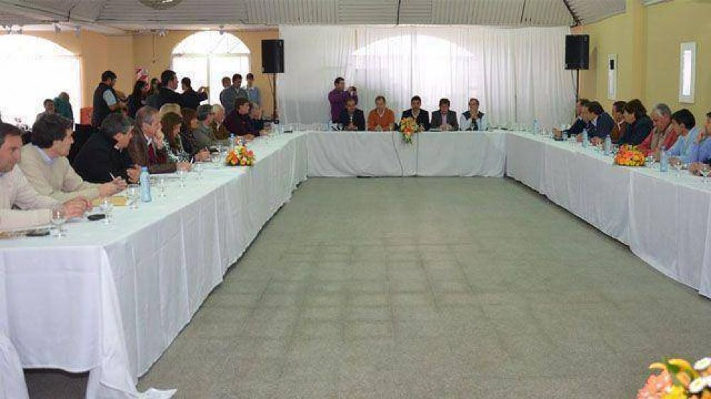 Intendentes del PJ: las finanzas municipales fueron el eje	 