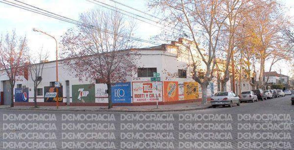 Dicen que el estacionamiento medido no funciona y piden saber cu�nto se recauda