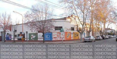 Dicen que el estacionamiento medido no funciona y piden saber cu�nto se recauda