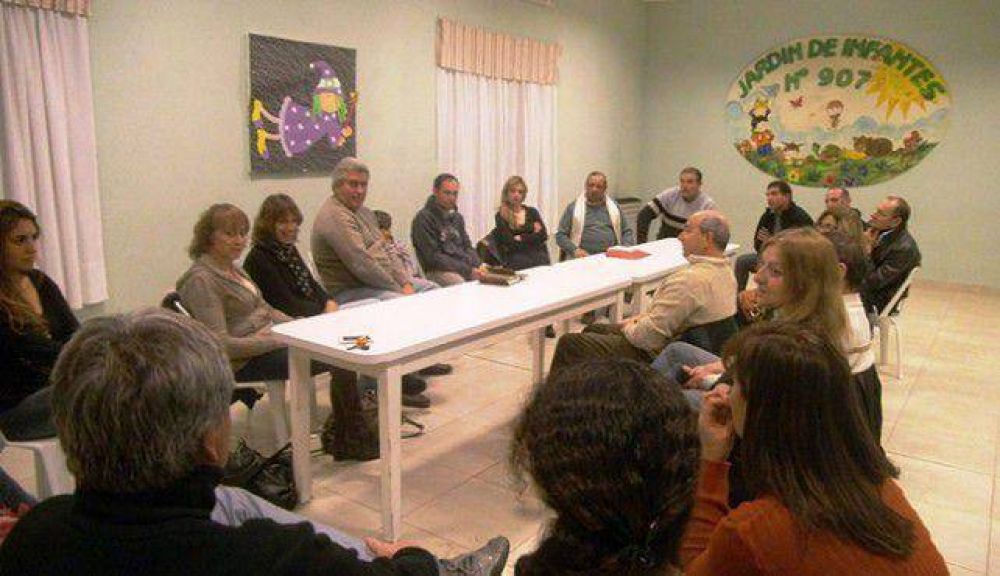 S�nchez y funcionarios visitaron Cascallares