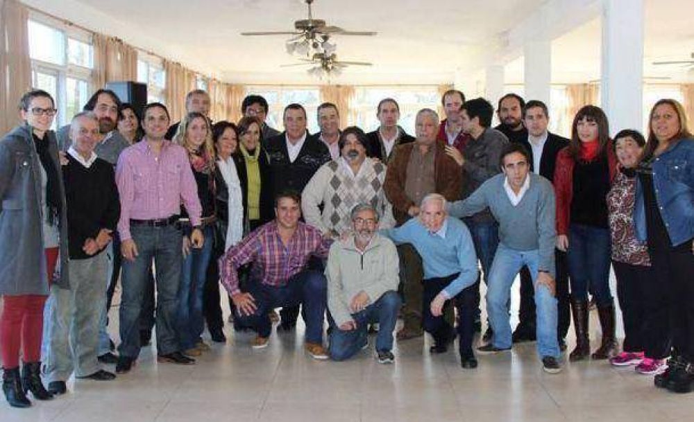 Concejales de la regi�n contra Fondos Buitre