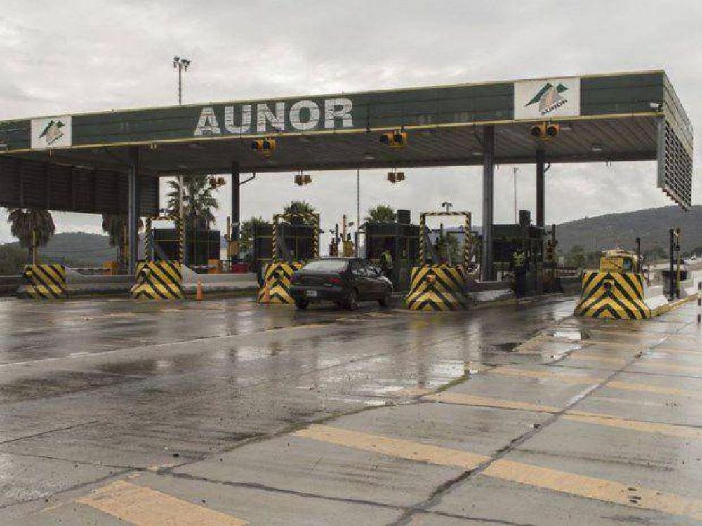 Exempleados de Aunor le piden claridad al Gobierno