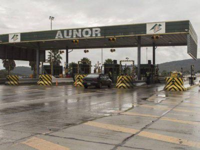 Exempleados de Aunor le piden claridad al Gobierno