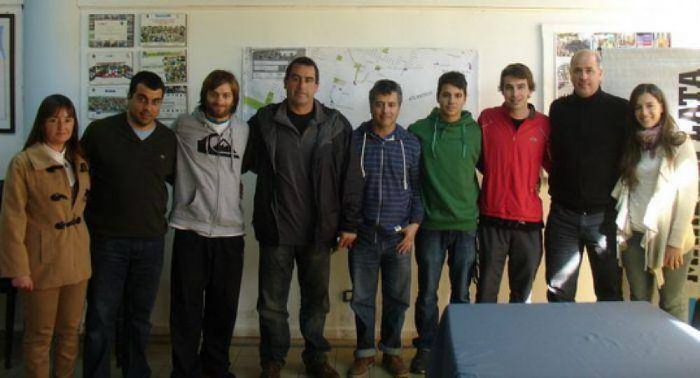 Horacio Taccone despidi� a marplatenses que participar�n del Mundial de Roller Hockey