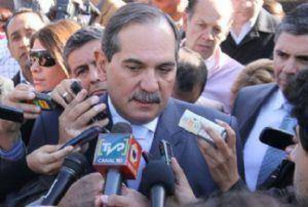 Alperovich desmiente a Orellana: 