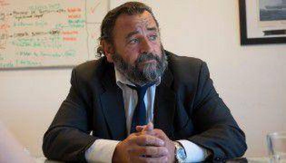 Jury a Campagnoli: prorrogan la licencia de Mart�nez C�rdoba