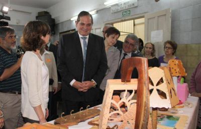 �Todos los municipios entrar�n al plan de obras�, dijo Alperovich