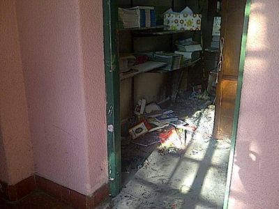 Incendian la biblioteca de Primaria de la Escuela Normal