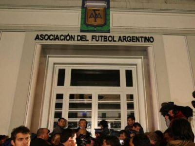 CADU ya conoce rivales
