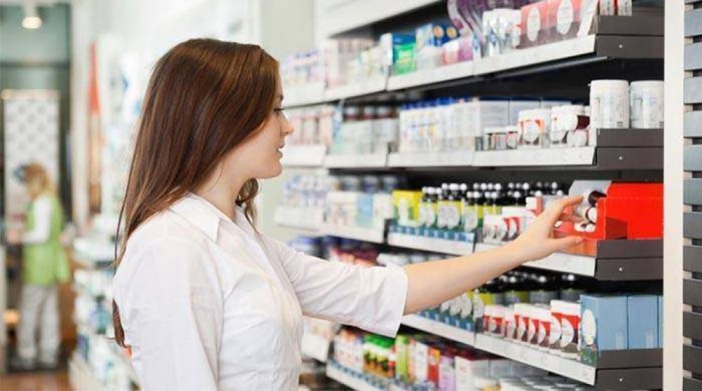 Laboratorios acataron la decisi�n del Gobierno y bajaron sus precios