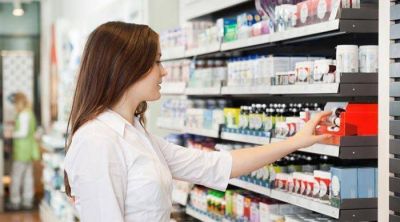 Laboratorios acataron la decisi�n del Gobierno y bajaron sus precios