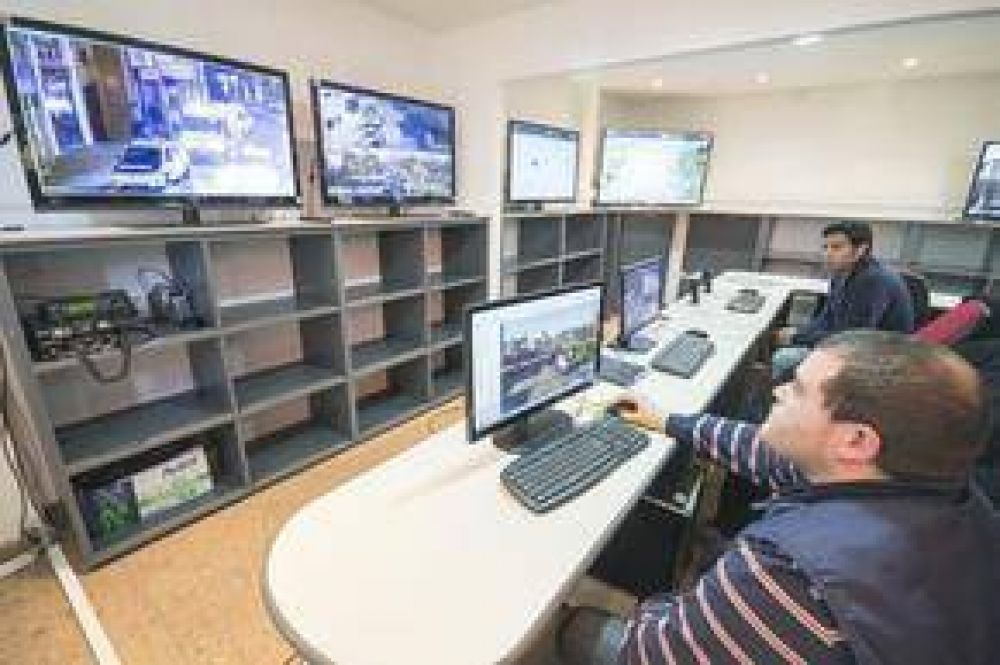 Con la intervenci�n de las c�maras de seguridad y el Centro de Monitoreo se evit� un delito