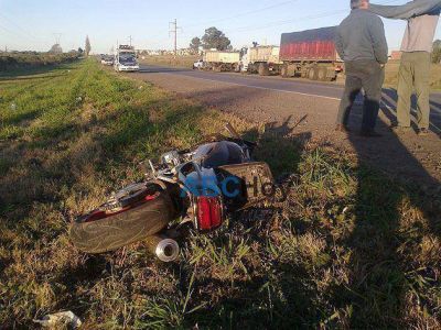Dos motociclistas heridos en un choque por alcance