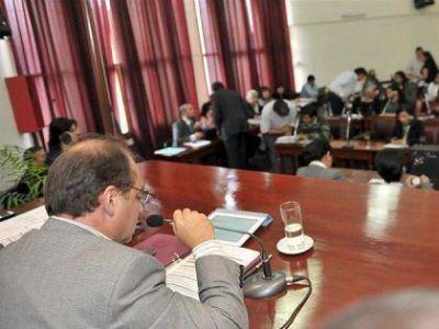 El martes definen si se hace juicio pol�tico a vocales del Tribunal de Cuentas